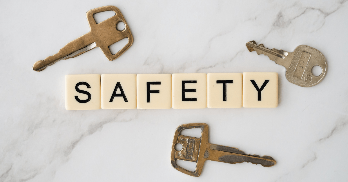 How Anti-Bandit Doors Deter Criminal Activity - Avansa Business Technologies