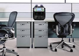 Glory GFS 220 Note Counting Machine - Avansa Business Technologies